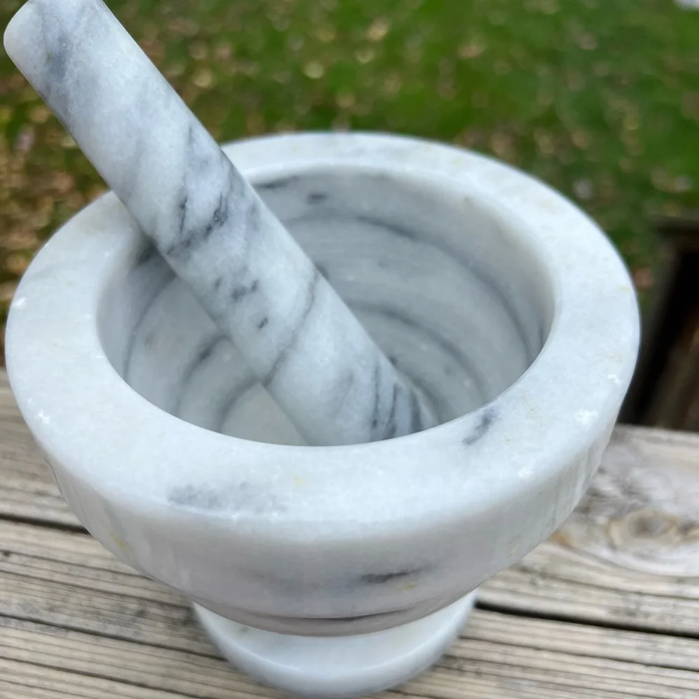 Sur La Table white Marble Mortar & Pestle